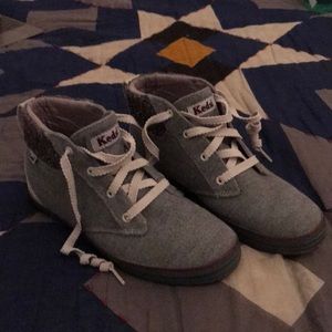 Size 7.0 Keds